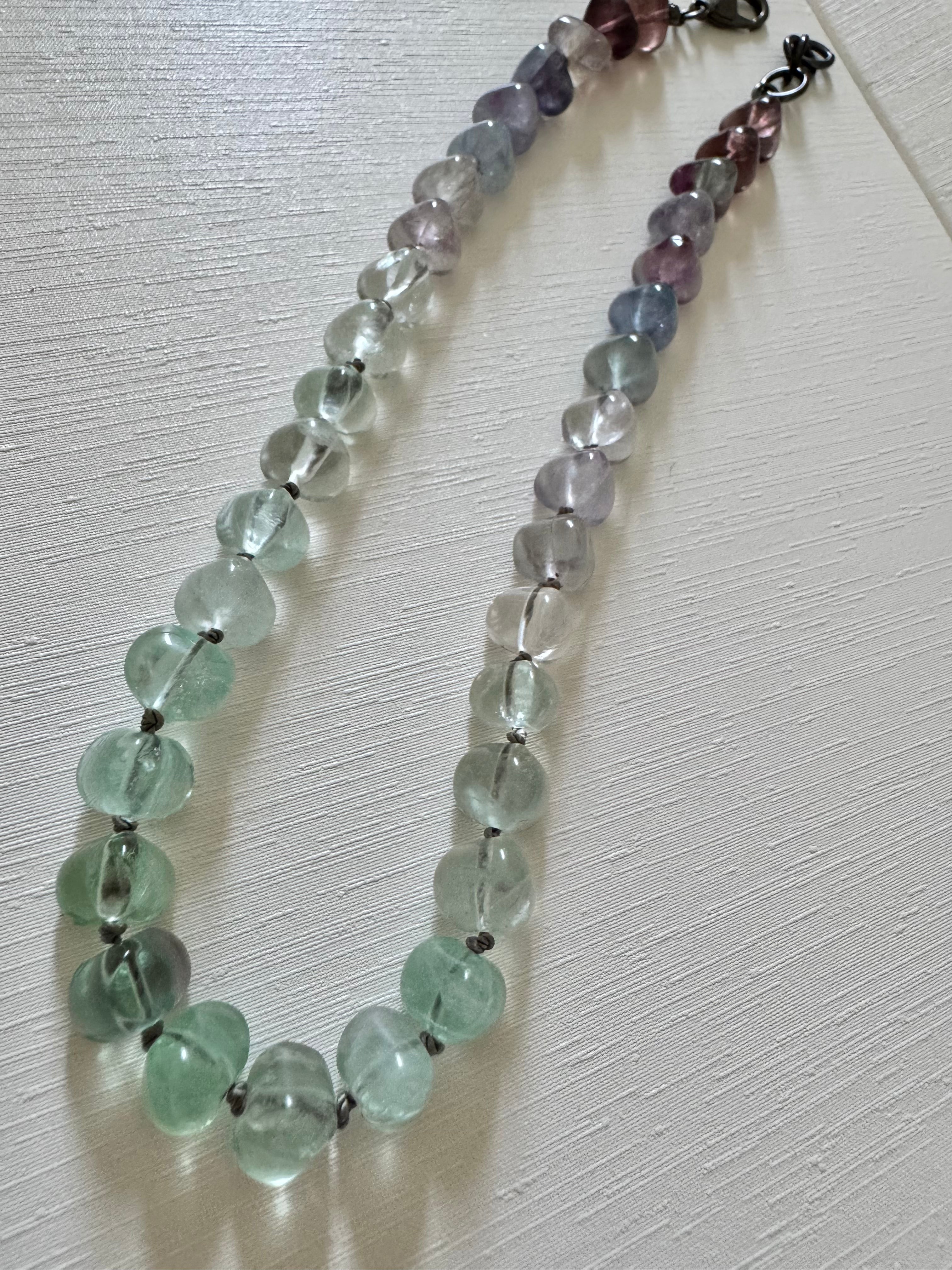 Felice ✨ Beautiful knotted rainbow fluorite chunky necklace – LelaLea